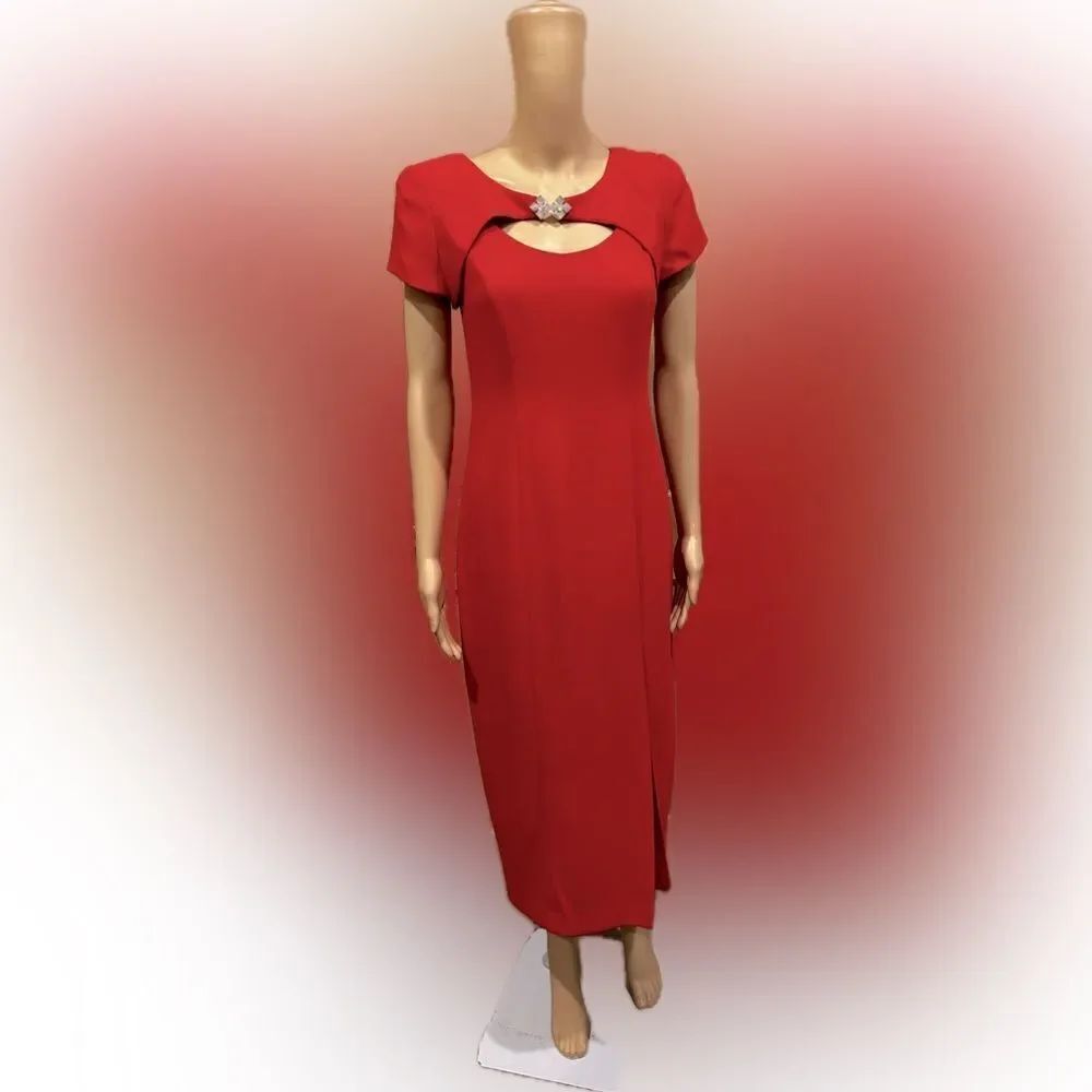 EUC Vintage 1980s Donna Ricco Red  Cut-out Rhinestone Detail Neckline Dress